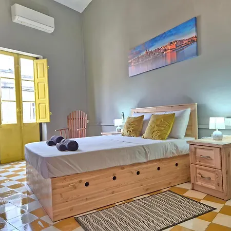 Case de vacanță Id-dar Ta' Luka Traditional Gozitan House